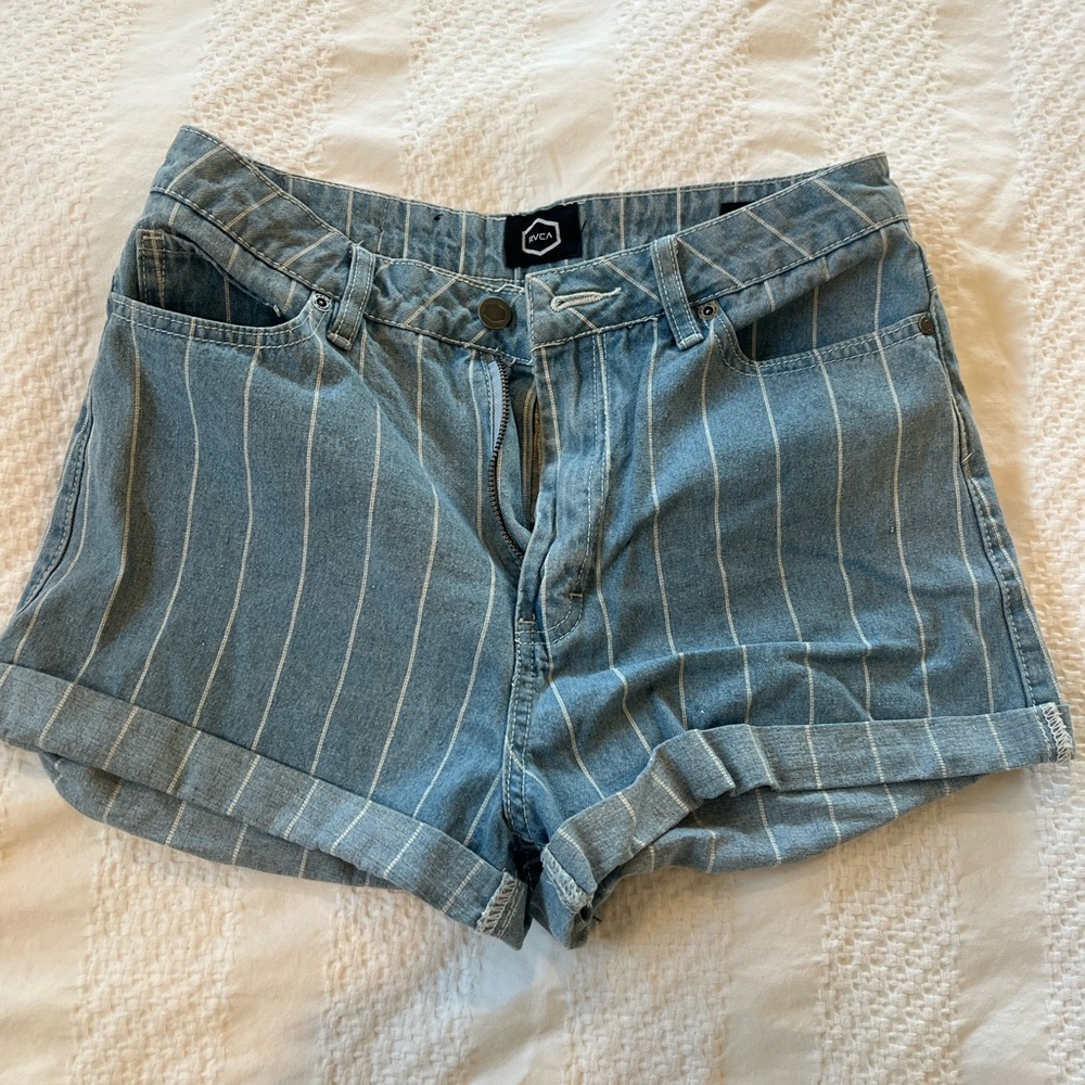 RVCA shorts